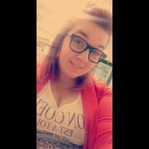 Meet your Posher, Katherine